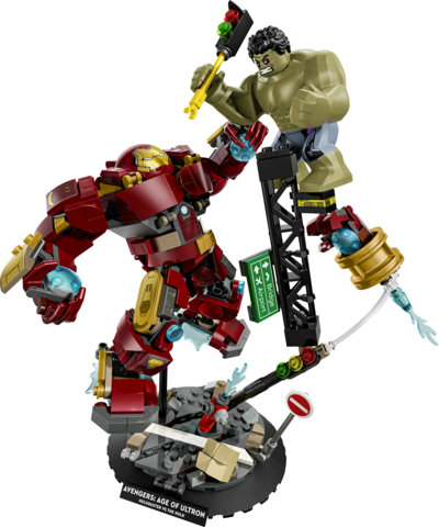 LEGO 76343 EPIC BATTLE: HULKBUSTER VS.
THE HULK