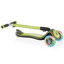 SCOOTER GLOBBER ELITE GREEN LIGHTS FOLDING 