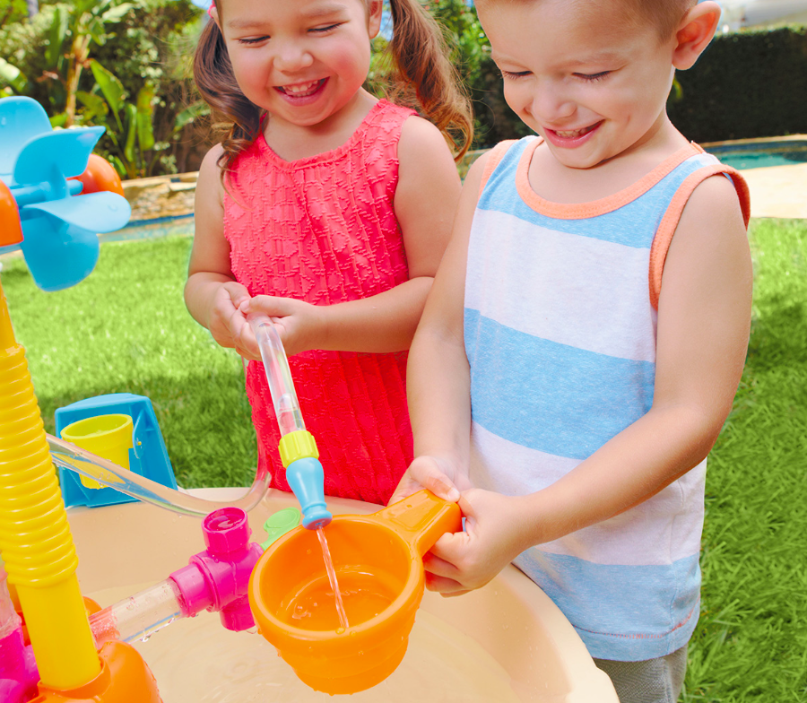 LITTLE TIKES FOUNTAIN FACTORY WATER TABLE | Mavros Limassol