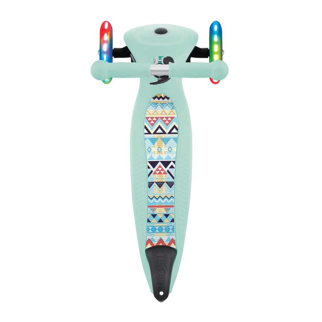SCOOTER GLOBBER JUNIOR FOLDABLE FANTASY LIGHTS MINT
