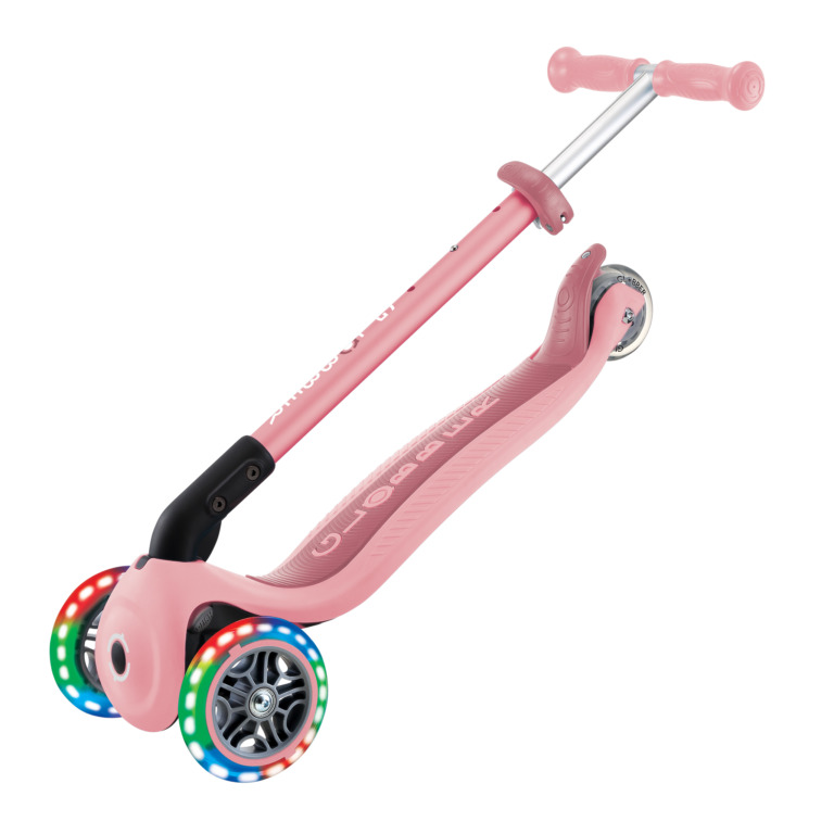 SCOOTER GLOBBER PRIMO FOLDABLE LIGHTS PASTEL PINK