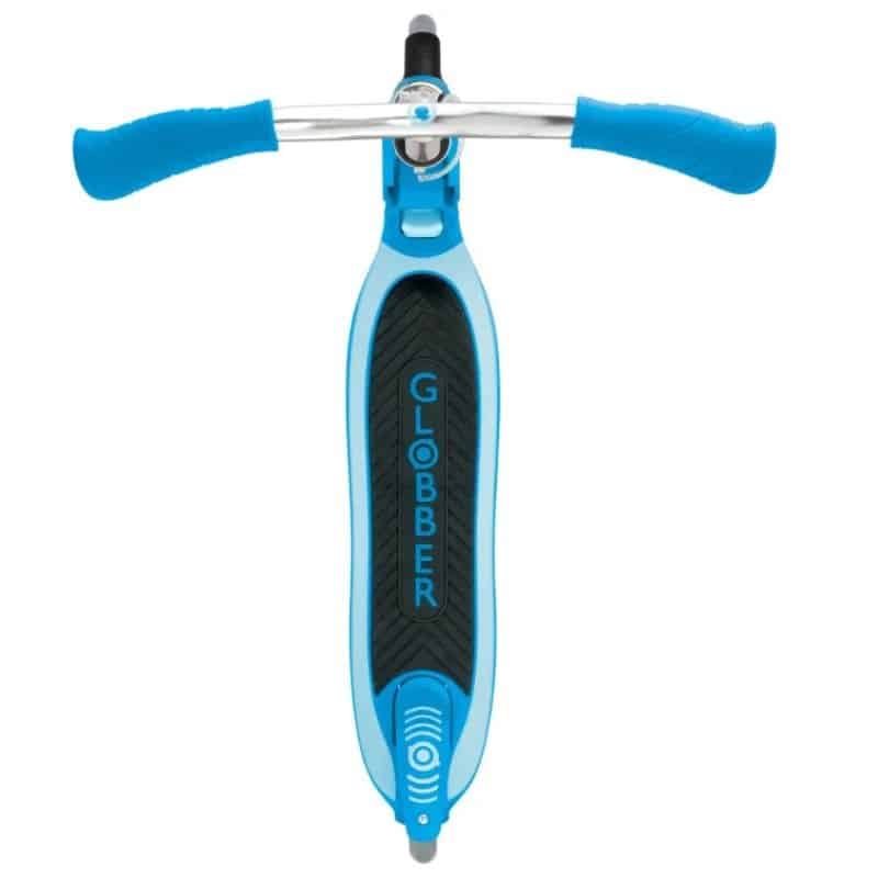 SCOOTER GLOBBER FLOW FOLDABLE WHITE PINK