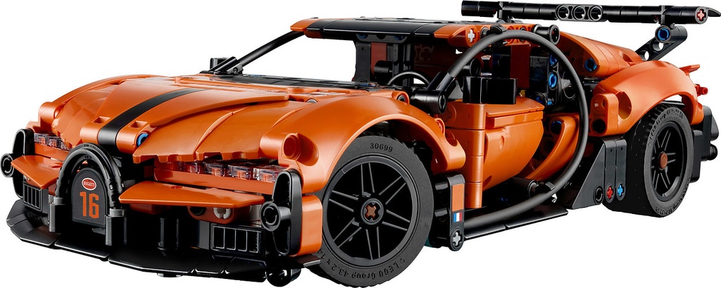 LEGO 42222 BUGATTI CHIRON PUR SPORT
HYPERCAR