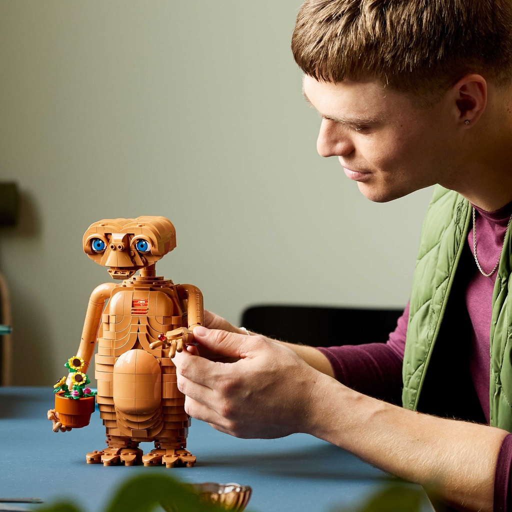 LEGO 21370 E.T. THE EXTRA-TERRESTRIAL